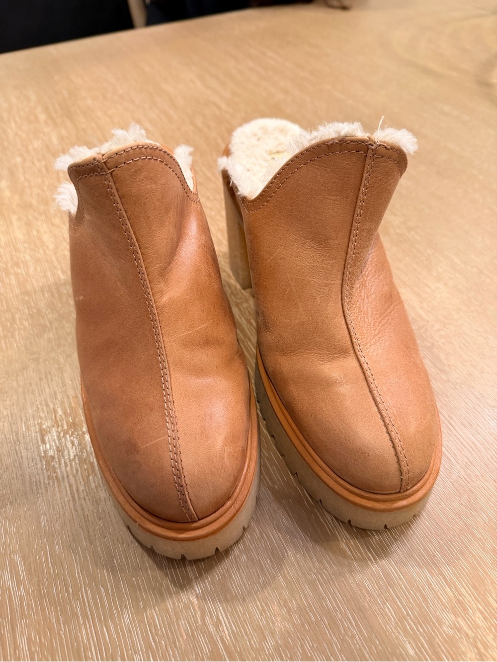 Women's Tan Shearling-Lined Slip-On Mules